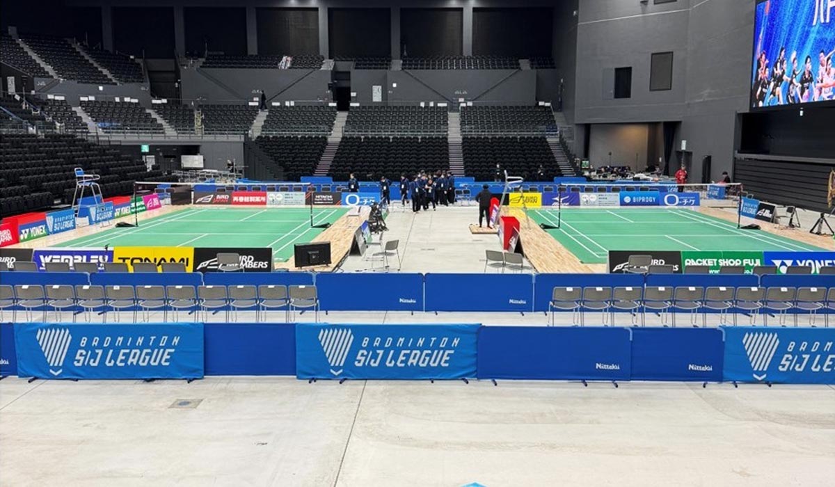 視界コートエンド側